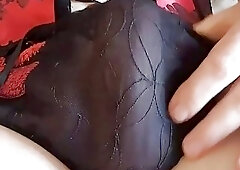 Extreme Closeup with Cumshot