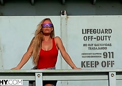 Sweet big-boobed chick Nicole Aniston shows off her anal skills