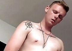 Horny gay dude jerks off before fucking his fleshlight hard