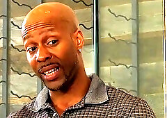 My Roomie Is a Trans Camgirl!