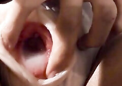 Cache Cache Dans un Joli Vagin