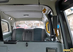 Ginger's Wild Ride: Sexy Cab Encounter with Jupiter Jetson