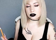 Alternative Manager Gets On U- Stay HARD at Work