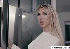 Shemaleonmale, bigtits