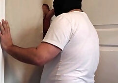 Grindr, grindr anonymous suck dump, grindr suck