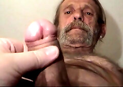 hairy dirty straight worker shows hisuncut big cock 4