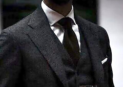 Tu JEFE coquetea contigo - ASMR ROLEPLAY - A solas con tu jefe