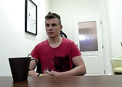 Flashy dude jerks off to a picture of boobies