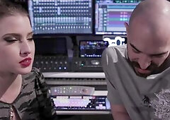 As tensions reach a head between Peter (Peter King) and Emily (Victoria Voxxx), the vision for Nicole’s (Octavia Red) album blossoms. Feeling lost i