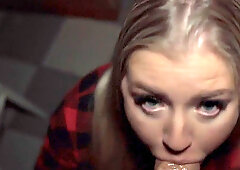 Blonde MILF gets her trimmed pussy drilled in POV by sex agent for cash