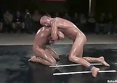 Patrick Rouge Vs Tyler Saint the Live Audience & Oil Match