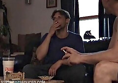 Straight Buzz Takes It Raw