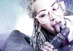 Glasses and Buttplug Tattooed TEEN Riding a Tattooed Penis Banging double penetration Facial