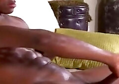 Solo: Bubble Butt Rob, Two Faces Reveal