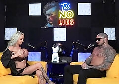 OnlyFans - Danae Mari And DevinPhysique Sextape