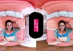 Brunette Babe Jenna Sativa Has Huge Morning Lust