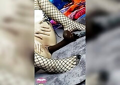 How does the older woman take the ebony knob?