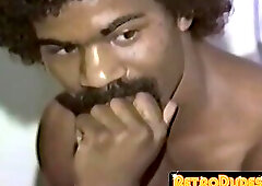 Kinky ebony hunk enjoys vintage solo stroking his hard cock