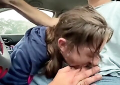 Street cockslut gives head while driving, this girl knows how to work my shaft