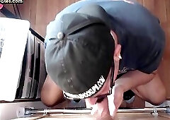 Gloryhole gay enjoys sucking nice dick while stroking it