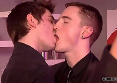 An Orgy Of Cock Lovers! - Aaron Aurora Jonny Parker