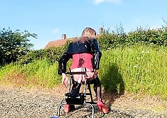 CD floozy Gina has her booty pounded by screw machine outdoors