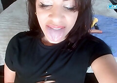 Flexible Thick MILF Miss Raquel Ruins Her Holes LIVE on Cam