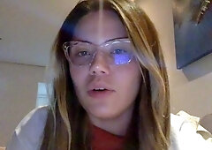 Amateur Webcam Chick Masturbates On Webcam More at