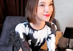 Hot amateur webcam teen masturbates for their fans