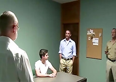 Coaching Legal Age teenagers 18+ Into Boyfrends