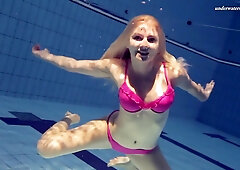 Absolute Underwater - Blonde Beauty And Elena Proklova