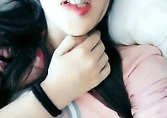 just a hawt student touching her body at the morning and humping pillow at her room whilst alone at home