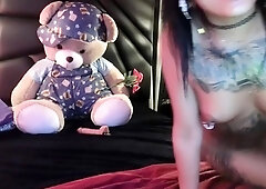Chubby amateur webcam babe