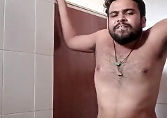 Restroom penetrating pink cigar in lingerie