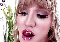 Ts Lena Kelly masturbates until babe Zoey joins her