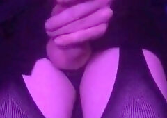 Mummy lets you squash her thicc hips while she faps precum out of her man meat