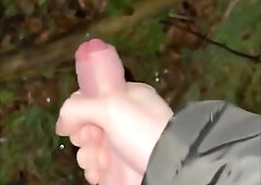Hung Jock Shoots A Risky Load In His Car - Tpk