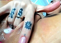 AMATEUR BIGTIT BLONDE TEEN MASTURBATES IN STALKINGS