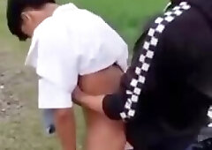 Viral!! 2 Pria Mesum Di Sawah