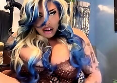 Big boobs milf masturbates with her dildo