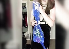 Trans Beauty Catches u Dressing up and Feminizes u JOI