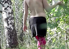 Early preggo mother I'd like to fuck gets bare outdoors. Natural female cutie in nature. Amateur fetish.