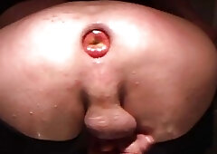 Asrch dehnen mit diversen objekten spekkulum Apfel fisting tiefe einblicke in mein Poloch