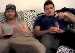 Str8 best friends jerking together watching porn 6