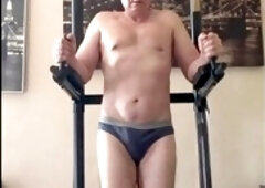 Alex Art’s amateur close-up gay scene