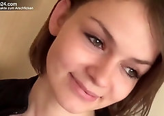 Cute short haired amateur teen porn video