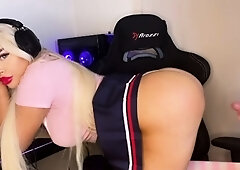 Hot Blonde Washes Car Toys Ass On Cam Big Boobs