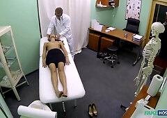 Silvie In Hot Slim Girl With Great Tits Learns She Is A Squirter