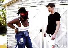 This incredible chocolate playgirl is totally dong-hungry and this babe will bang any chap that crosses her path. In this hawt outdoors scene, this ba