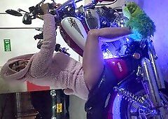 Hawt Colombian Latin babe in Bikini on Motorbike